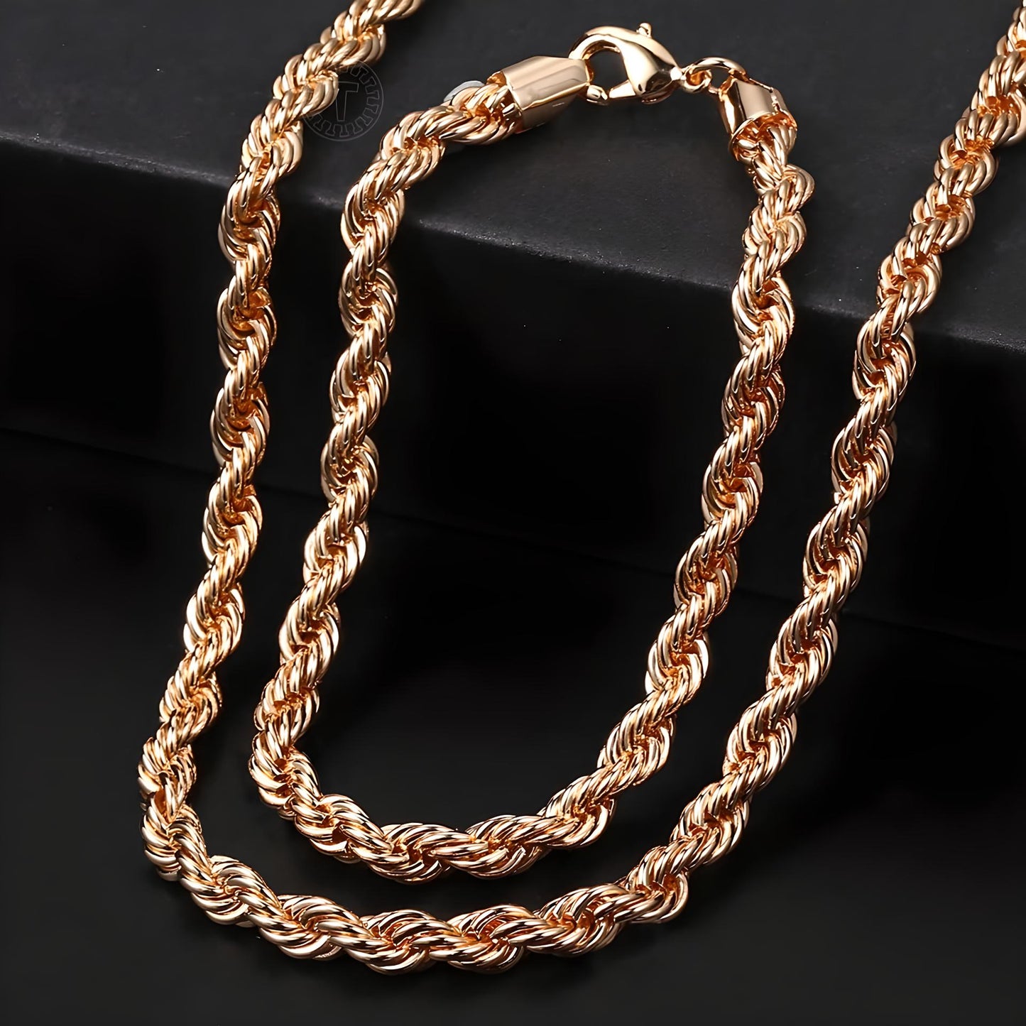 Collier Helios